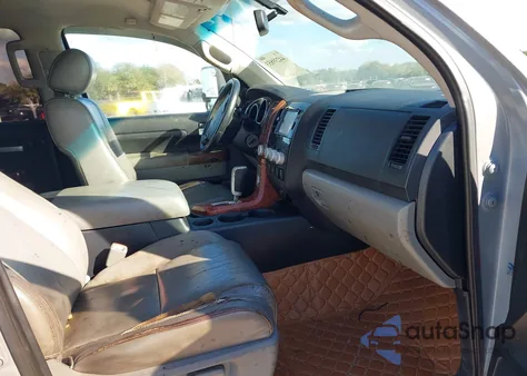 2007 Toyota Tundra Limited 5.7L V8 z USA, uszkodzony, nr VIN 5TFEV58197X030682